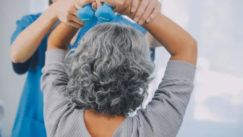 Foto demonstrativa de Fisioterapia geriátrica: mais autonomia e qualidade de vida